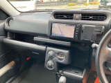 車輌買取も行なっております。商用車から普通車どのようなお車でも買い取ります!査定無料ですのでお気軽にお申し付けくださいませ♪