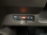 気になる車はすぐにお問い合わせください!画面右側の0066から始まる無料ダイヤルからお問い合わせ下さい!専門スタッフがお車のご質問にお答えいたします!