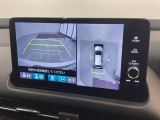 全方位モニターがついています! 車の周囲を360°安全確認できるので、普段の駐車はもちろんの事、縦列駐車や幅寄せの際にも活躍してくれますよ。