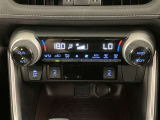 運転席の操作箇所です。ぜひ一度ご来店のうえご覧になってみてください♪