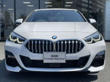 BMW正規認定中古車はもちろん、全国各地のBMW正規ディーラーにて点検修理・保証対応が可能!遠方のお客様やご転勤の多い方にも、安心してお乗り頂けます。