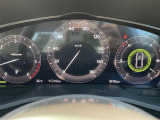 【スピードメーター】メーターがシンプルで見やすく運転しやすいですね!