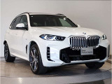 BMWのダイナミック且つエモーショナルなスタイルを印象付けるキャラクターライン(プレスライン)眺めているだけで溜め息の出る美しさです☆