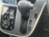 気になる車はすぐにお問い合わせください!画面右側の0066から始まる無料ダイヤルからお問い合わせ下さい!専門スタッフがお車のご質問にお答えいたします!