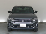 現行型のTDI RLINEしかも DCC 19インチアルミとほぼフルオプション仕様のお車でございます。