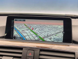 ●純正ナビ:一体感のあるナビは、高級感ある車内を演出してくれます。Bluetooth再生などオーディオ機能も充実しておりますので、運転もより楽しめます♪