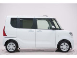 県内13店舗にて常時500台以上ダイハツ車を展示中です。見て、触って、納得のいく一台をぜひ見つけてください。