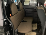 乗車人数や荷物の量、車内での過ごし方に合わせて、シートのレイアウトを変更できます。