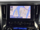 【9型ディスプレイオーディオ】スマホに接続すれば「Apple CarPlay」または「Android Auto」から、アプリのナビや電話・メッセージ・音楽などが利用できます!