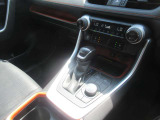 車両についてやその他についてのご質問や、ご希望等がございましたら、カーセンサー担当者までお気軽に何なりとお申し付け下さい。お問合せはフリーダイアル0066-9711-893907まで!
