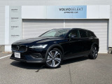 V60CrossCountry Ultra B5 AWD 元デモカー オニキスブラックメタリック・Google・360°カメラ・ベンチレーション・シートヒーター・ステリングヒーター・ヘッドアップディスプレイ・harman/kardon・純正ドラレコ