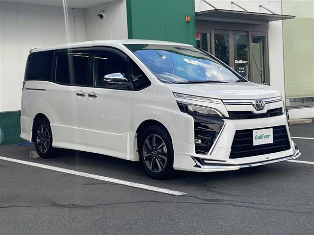 ヴォクシー 2.0 ZS 煌II 修復歴無し