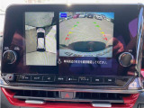 アラウンドビューモニターは上から自車位置が見れるので車庫入れにはもってこい!