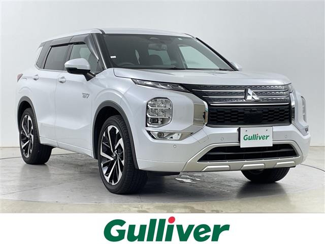 アウトランダーPHEV 2.4 P 4WD本革シート
