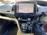 運転席周りはスッキリとしていて、使いやすいデザインになっています。
