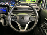 【純正革巻きステアリング】上質な革を使用することで、手にしっかり馴染みとても運転しやすいハンドルです♪