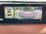【360°ビューモニター】専用のカメラにより、上から見下ろしたような視点で360度クルマの周囲を確認することができます☆死角部分も確認しやすく、狭い場所での切り返しや駐車もスムーズに行えます。