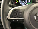ステアリングスイッチでラクラク操作可能