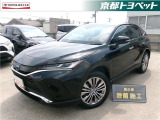 ブラックのハリアーハイブリッド入荷しました。 外観もかっこよくて、内装もこだわられていて、しかも燃費まで良い!?ハリアーハイブリッドなら、アウトドアから普段乗りまでこなせちゃいます!