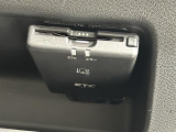 【ETC】有料道路を利用する際に料金所で停止することなく通過できる、ETC車載器(ノンストップ自動料金収受システム機器)が装備されています。セットアップを行うことで利用可能になります。