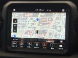 ●純正ナビ:一体感のあるナビは、高級感ある車内を演出してくれます。オーディオ機能も充実しておりますので、運転もより楽しめます♪