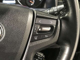 ステアリングスイッチでラクラク操作可能