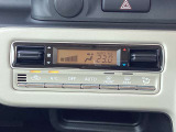 フルオートエアコンで車内を快適な空間に!