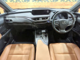 UX 250h バージョンC 