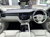 V60 ウルトラ T6  AWD プラグインハイブリッド 4WD 