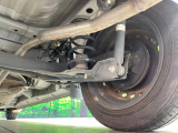 お車を安心してお乗りいただく為には、足回りの定期点検が欠かせません。サービスサポート(有償保証)では無料点検もご提供しており、安心のカーライフをお過ごしいただけるサポート体制が整っています。