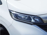 【ヘッドライト】省電力で長寿命の明るく運転しやすいLEDヘッドランプです。明るく照らすので暗い夜道からお客様を守ってくれます。お近くのホンダカーズ総社までお越しください。