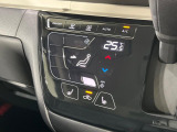 【オートエアコン】一度お好みの温度に設定すれば、車内の温度を検知し風量や温度を自動で調整。暑い…寒い…と何度もスイッチ操作をする必要はありません。快適な車内空間には必須の機能ですね♪