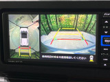 【パノラマモニター】専用のカメラにより、上から見下ろしたような視点で360度クルマの周囲を確認することができます☆死角部分も確認しやすく、狭い場所での切り返しや駐車もスムーズに行えます。
