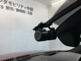 万が一の事故のときもドライブレコーダーがあると安心です。ご利用になる場合は個人情報保護の観点より新品の対応SDカードをお求め下さい。