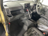 みなさまのお車選びのお手伝いをさせてください!スタッフ一同心よりご来店、お問い合わせをお待ちしております!