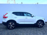 北欧らしさあふれる知的な美を形にしたラグジュアリーSUV、大胆でありながらもエレガントなスタイリング。