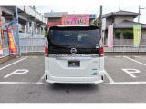 このお車は正規のオークション300を超える業者から、競り合いに勝ち、落札してきたプレミアムな1台です!大人気で希少な1台になります!是非GETして下さい!毎月80台以上販売する当社のセンスはいいです!