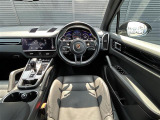 カイエン 3.0 4WD 本革シート