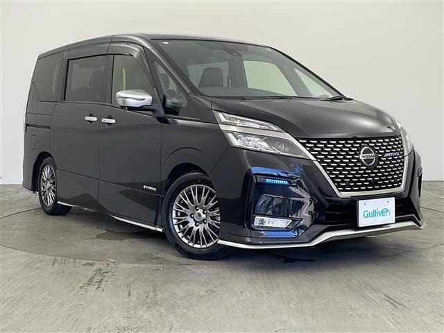 セレナ1.2 e-POWER AUTECH セーフティパッケージ修復歴無し