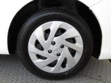 タイヤサイズは185/60R15です