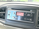 お好きな音楽を車内でお楽しみいただけます♪スピーカー交換・ウーハー追加などの音質向上や、最新ナビ・後席モニター等の取り付けも是非ご相談ください!