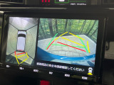 【パノラミックビューモニター】専用のカメラにより、上から見下ろしたような視点で360度クルマの周囲を確認することができます☆死角部分も確認しやすく、狭い場所での切り返しや駐車もスムーズに行えます。