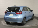 中古車ならトヨタのU-Car。1年間走行距離無制限のトヨタロングラン保証がついて安心です。 ※ボディカラー及び内装色は、画像の色と実際の色が異なって見える場合がございます。