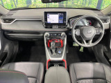 RAV4 2.0 アドベンチャー オフロードパッケージ 4WD 