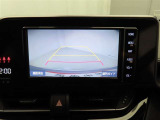 バックモニターを装備しています。車庫入れ時等に車両後方が確認出来るのでとても便利です。