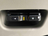 ETCカードを挿入することで高速道路を利用する際の支払いがキャッシュレスになったり、ETCスマートインターチェンジが利用できたり、とても便利なアイテムです!保証は修理保証のみとなります。