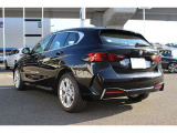 BMW認定中古車は、ドイツ本社と同様の教育・訓練を受けたBMW専門のメカニックが100項目以上のポイントを徹底的にチェックし、厳選した車輌のみを販売しております。