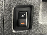 【シートヒーター】シートを温めてくれる暖房機器です!長時間座っていると負担が掛かりやすい背中や腰、または冬場などの寒い日に冷えやすい脚部に快適なぬくもりを伝えます。
