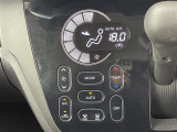 【オートエアコン】車内温度を感知して自動で温度調整をしてくれるのでいつでも快適な車内空間を創り上げます!