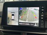 アラウンドビューモニターです!上空から貴方のお車をモニタニングしている様に車両の周りの安全確認が出来ます!